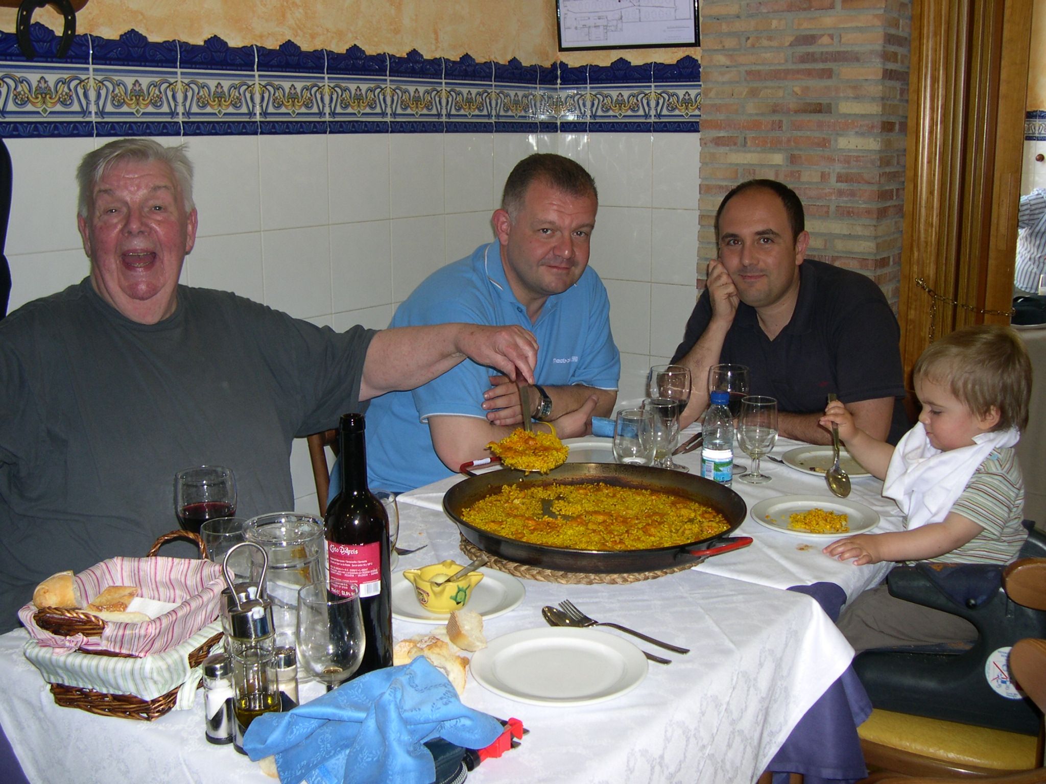 5600aaef-fbe1-4e16-bdd2-3e2703dc5e73