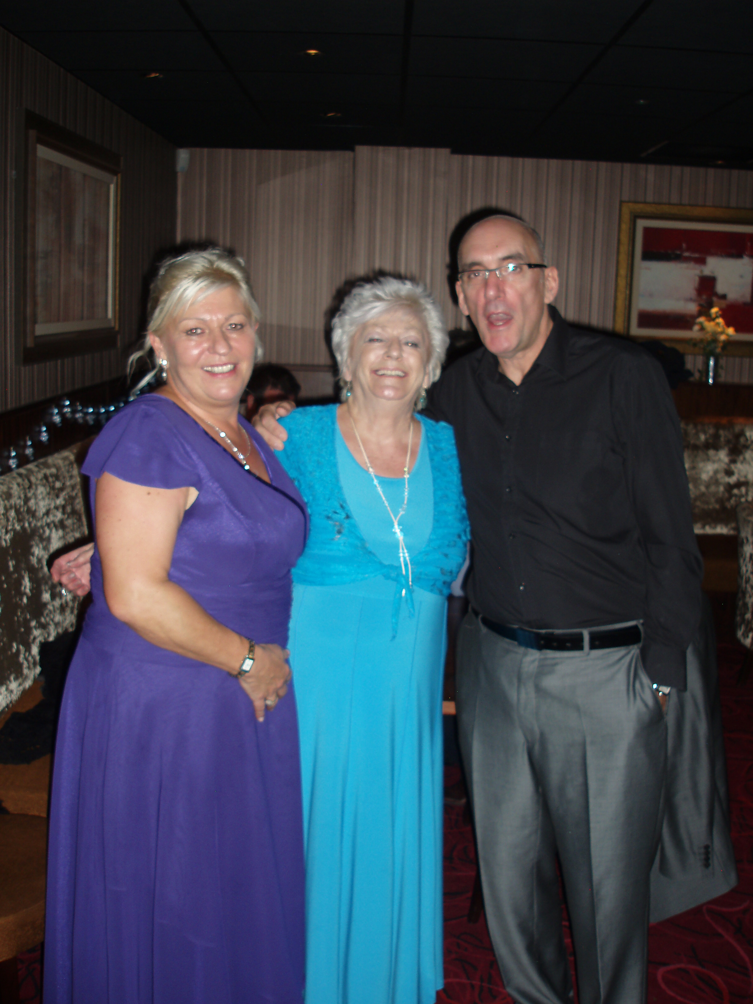 2f49bb9b-85e1-43f2-8a97-475d3070c3cb