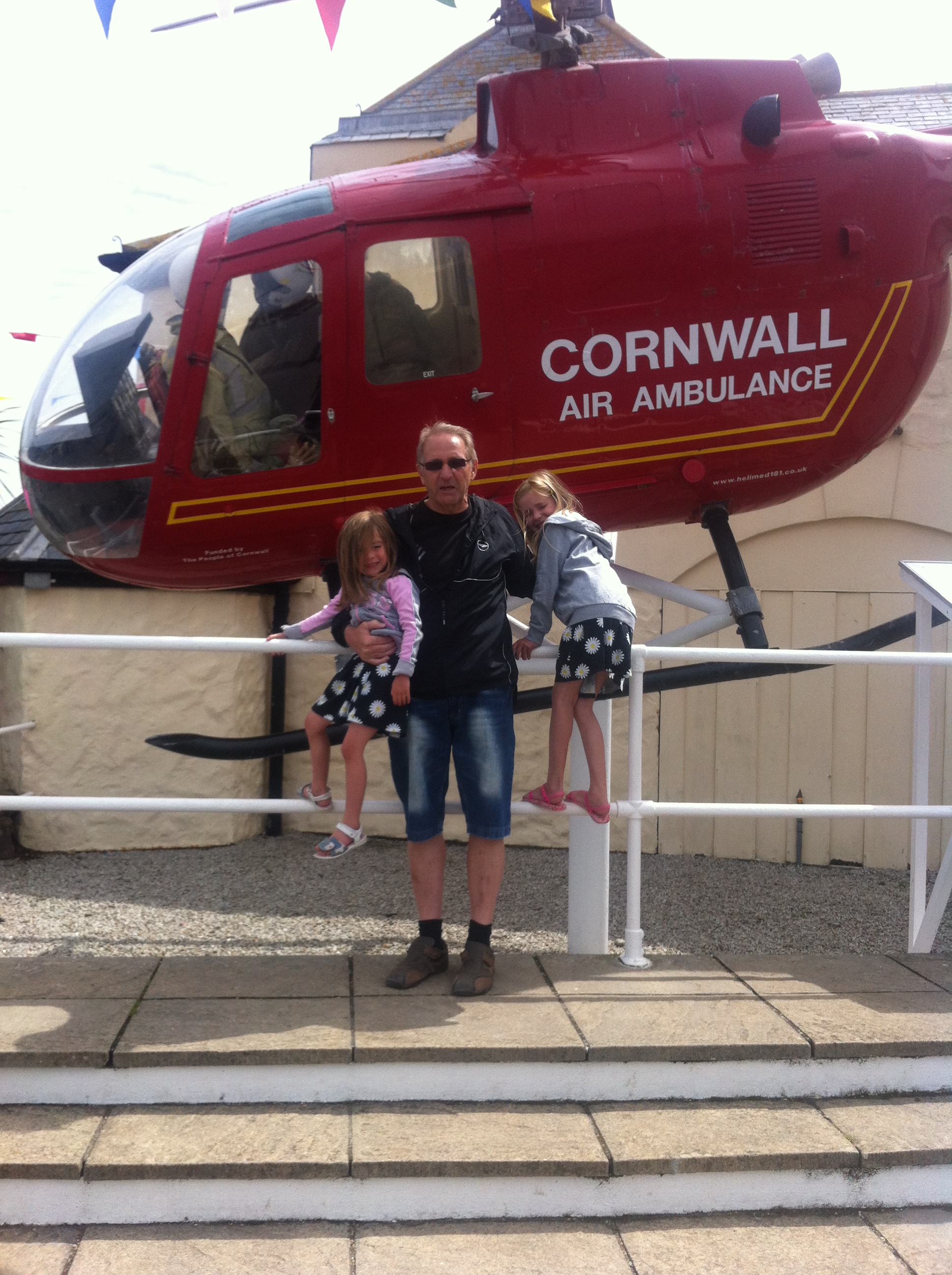 73740448-bc32-4d73-92e6-3ecd0e710927