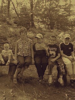 aa0f70b9-c611-40e1-98de-99473de5810a