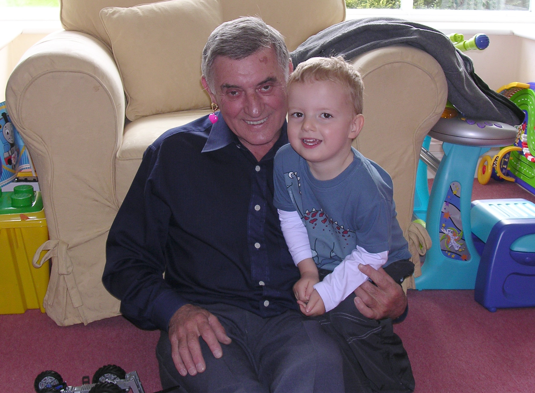 82b07ce7-dd87-4d34-a0e9-2eec2a7de76d