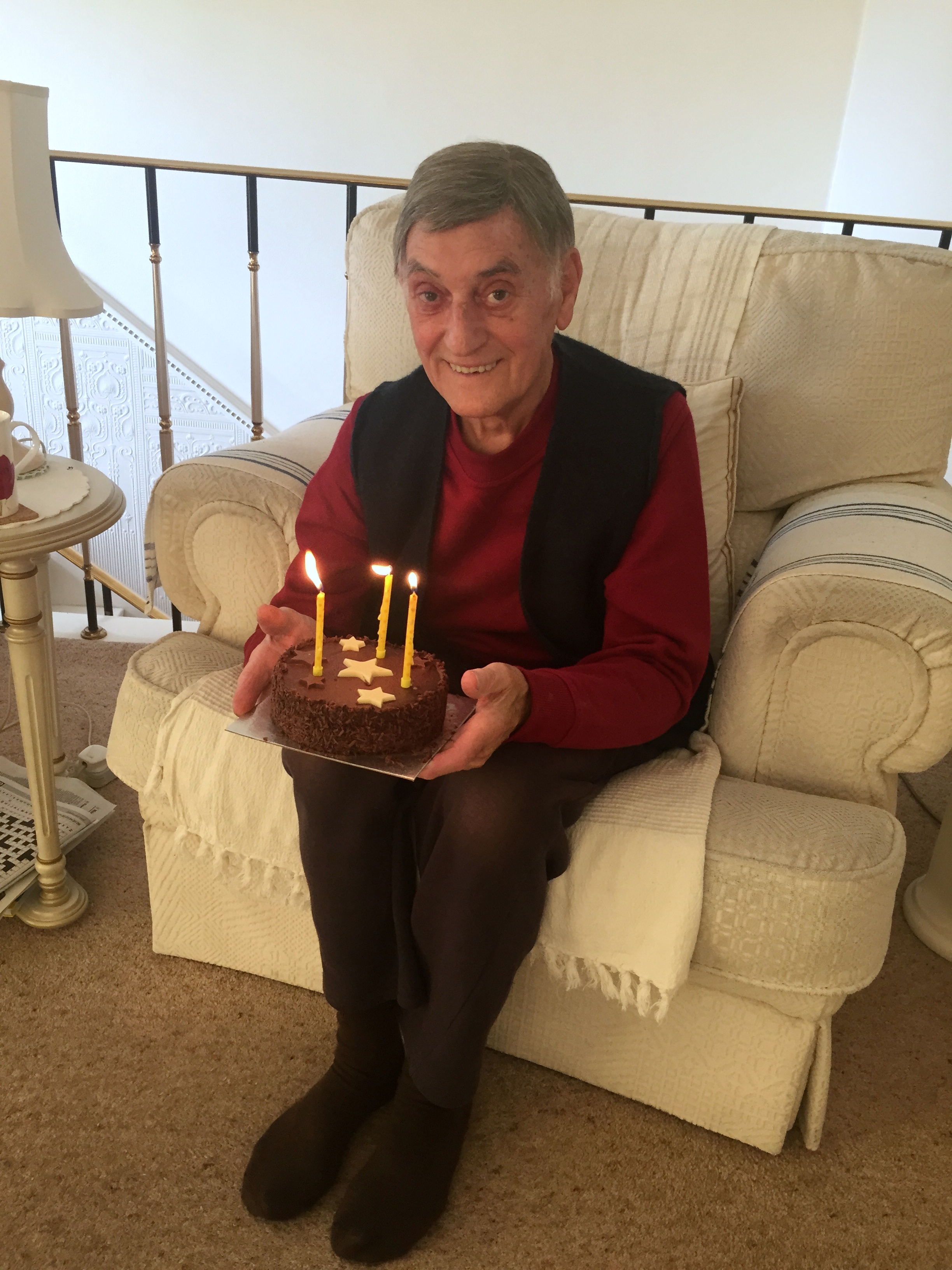 3e556237-983f-49c0-9ce9-cb885a69382d