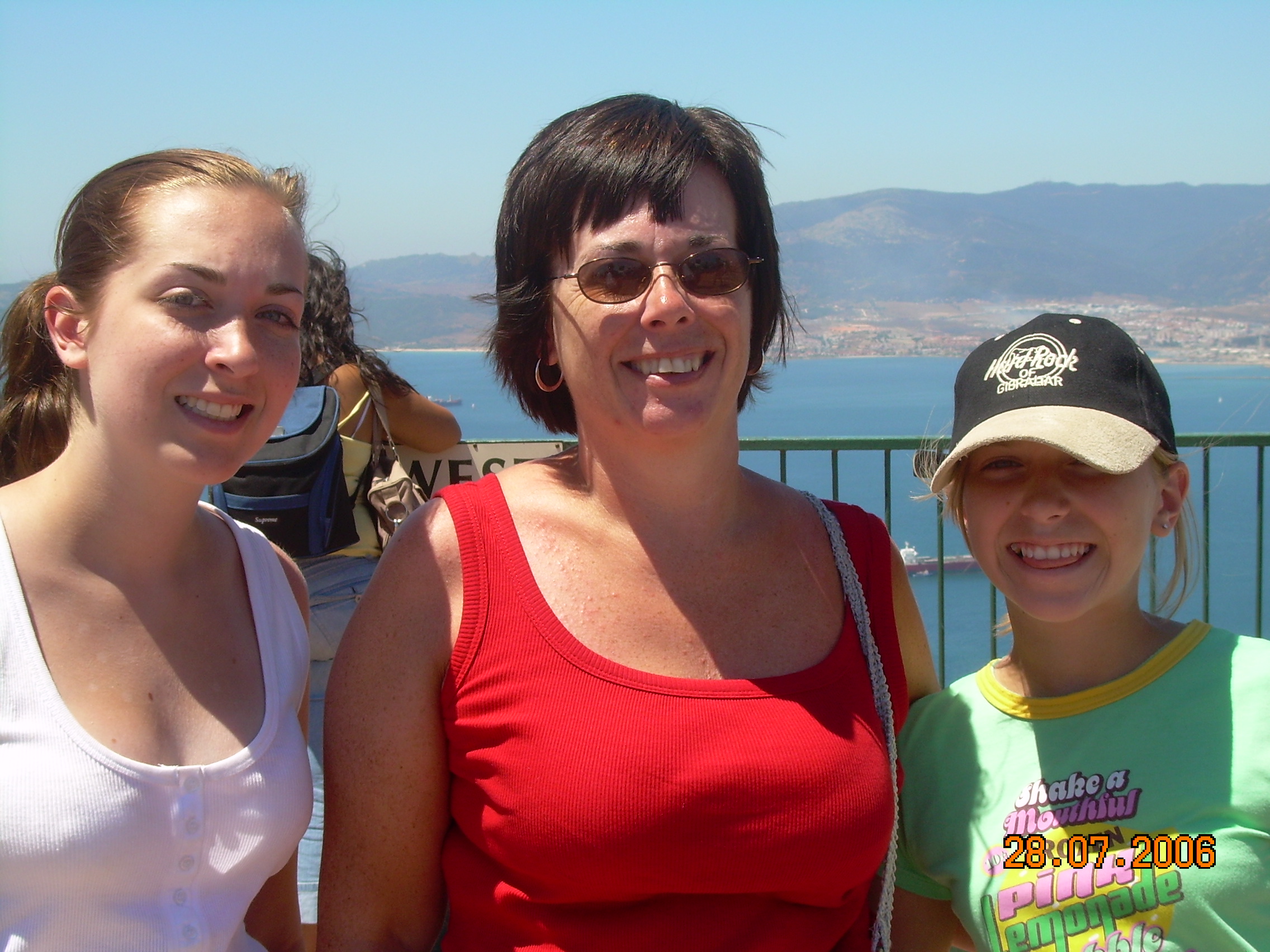 c693d025-0ca1-4a2d-a2dc-d19d4c897f8f