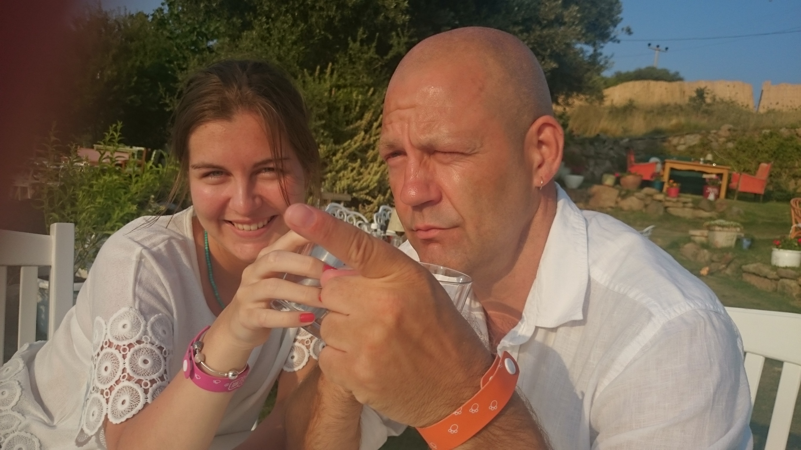 f4d048e7-682d-42fe-abbb-51ce93a76070