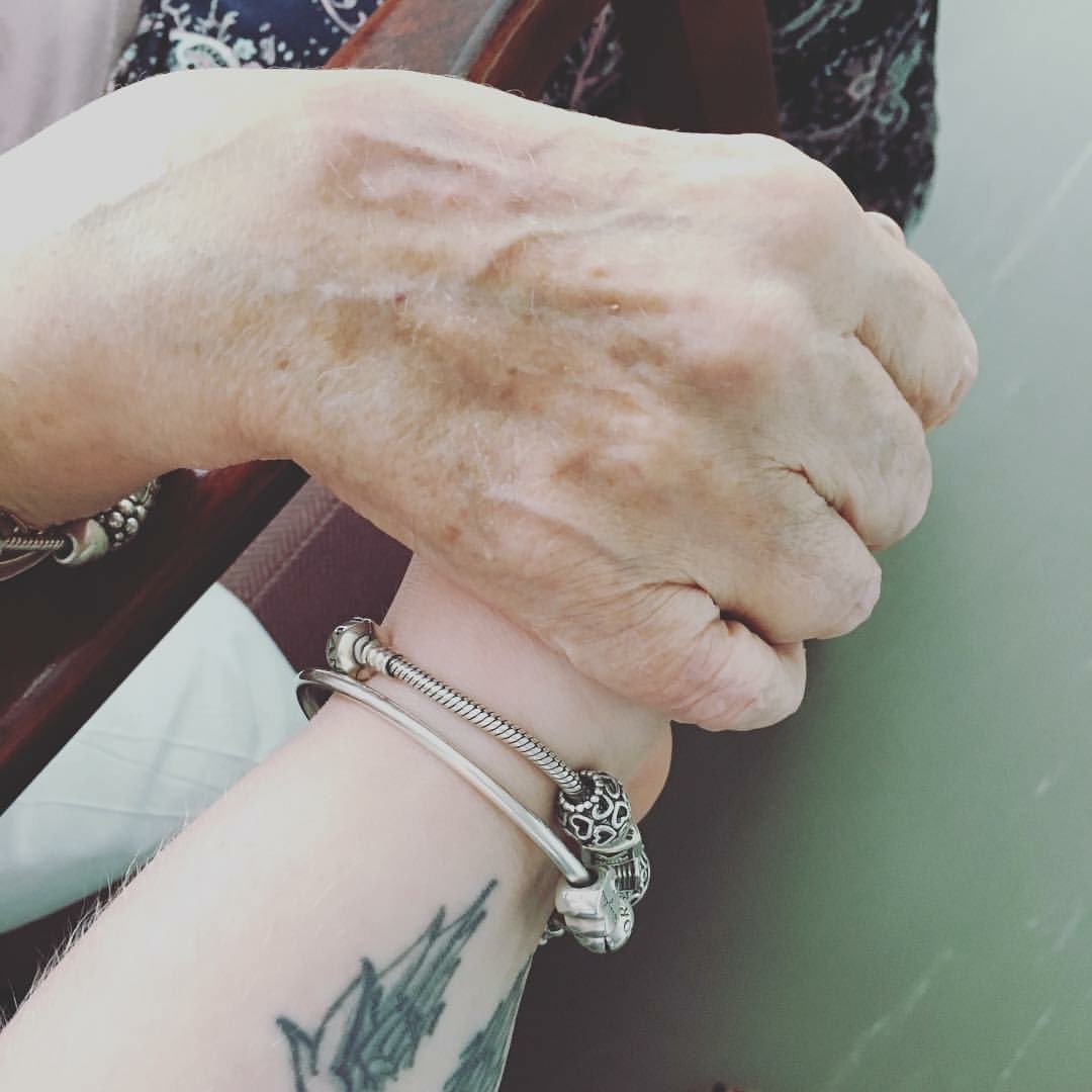 e6942066-83a9-49e0-8d0d-090f4fd16f6b