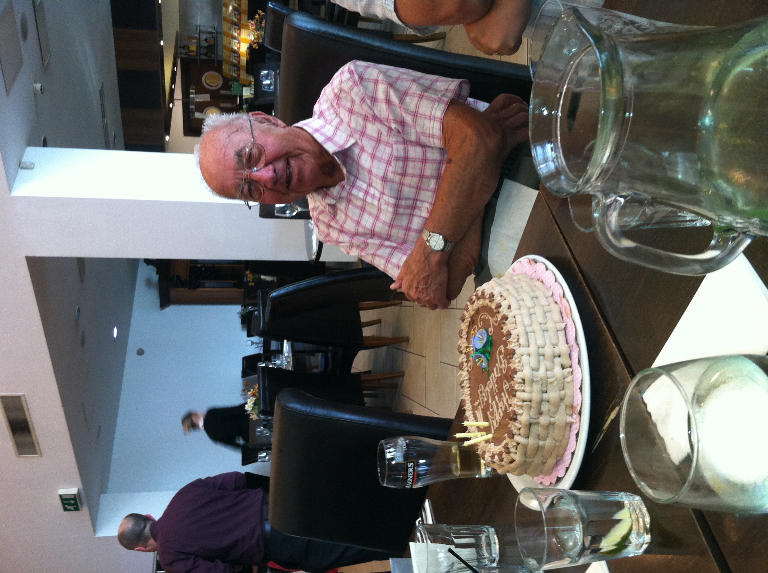 e8ab96dc-ee87-4c74-b1de-22c2b30b3f9f