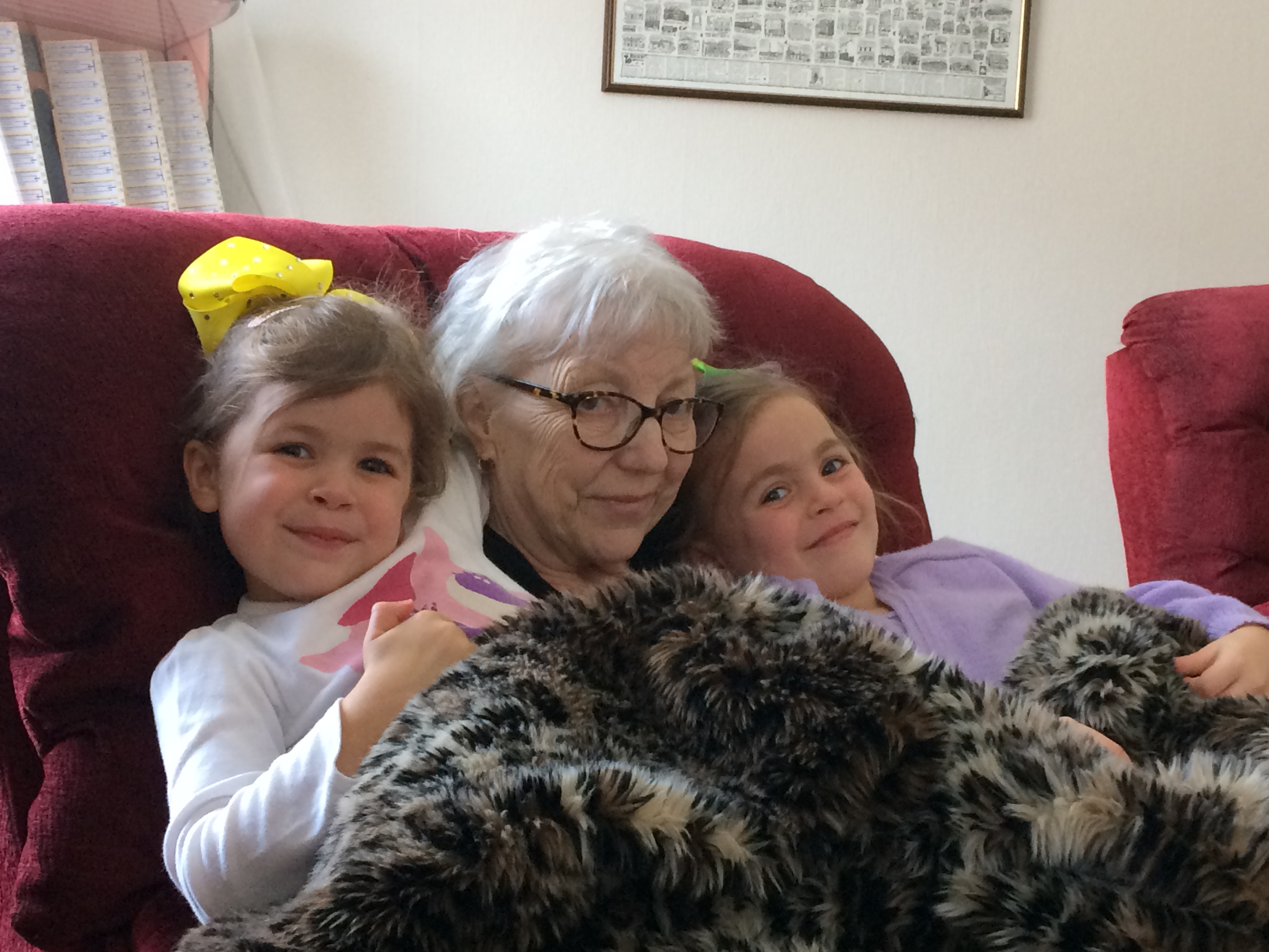 e40551c2-b448-400c-a427-b714b4bf322b