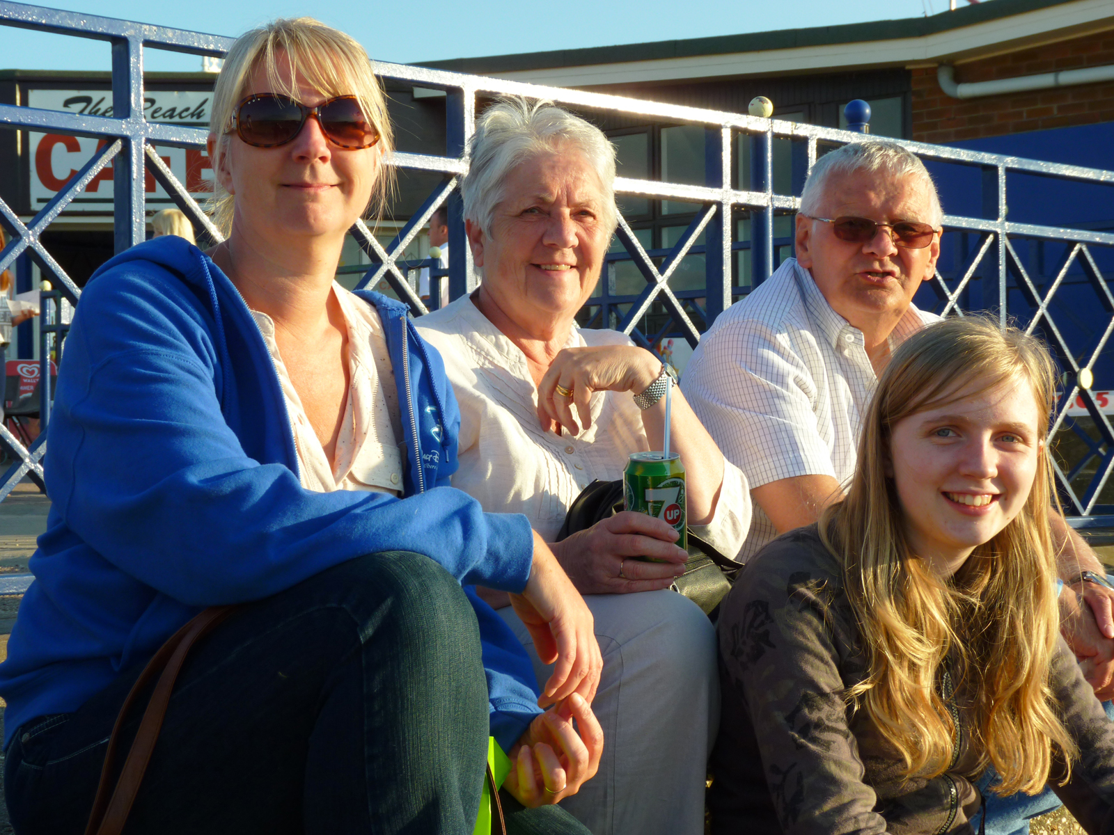 f84eab33-58f0-4559-8fcf-a216f73ddd59