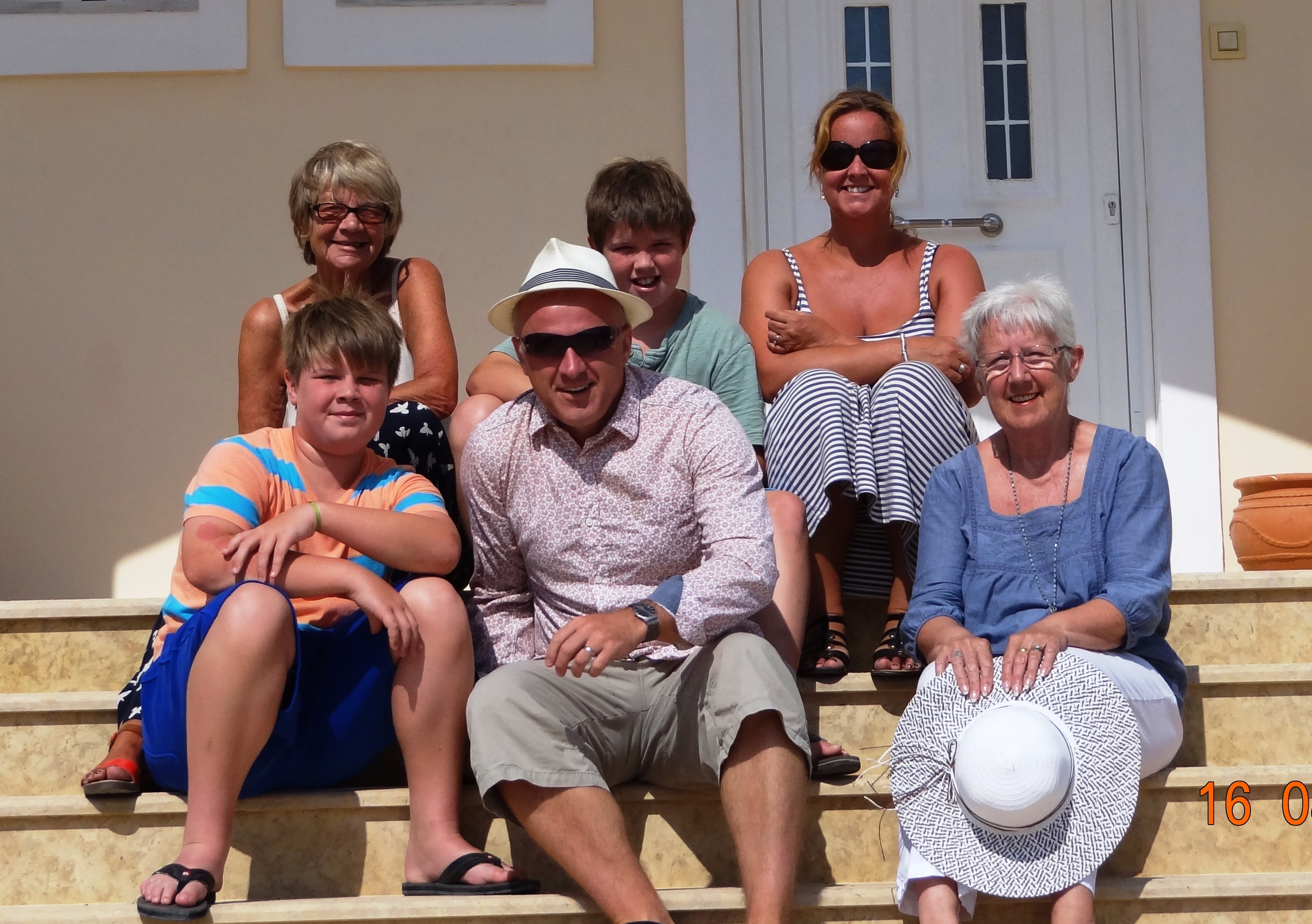 1d4c1dfd-0c68-4546-8300-260f5b5c7038