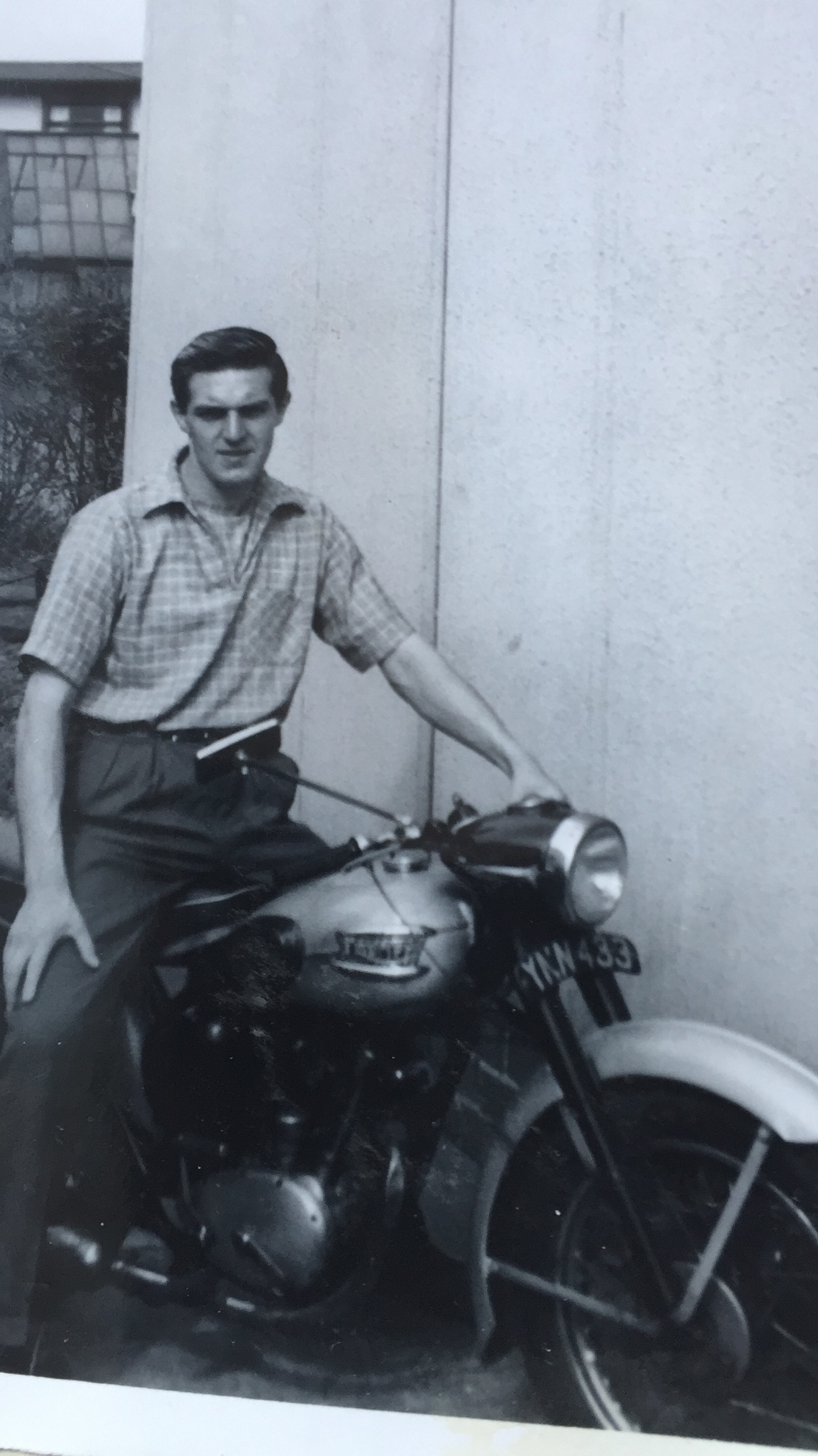 dd1e20cc-06f7-4c10-b3a6-bc857d0e9ff6