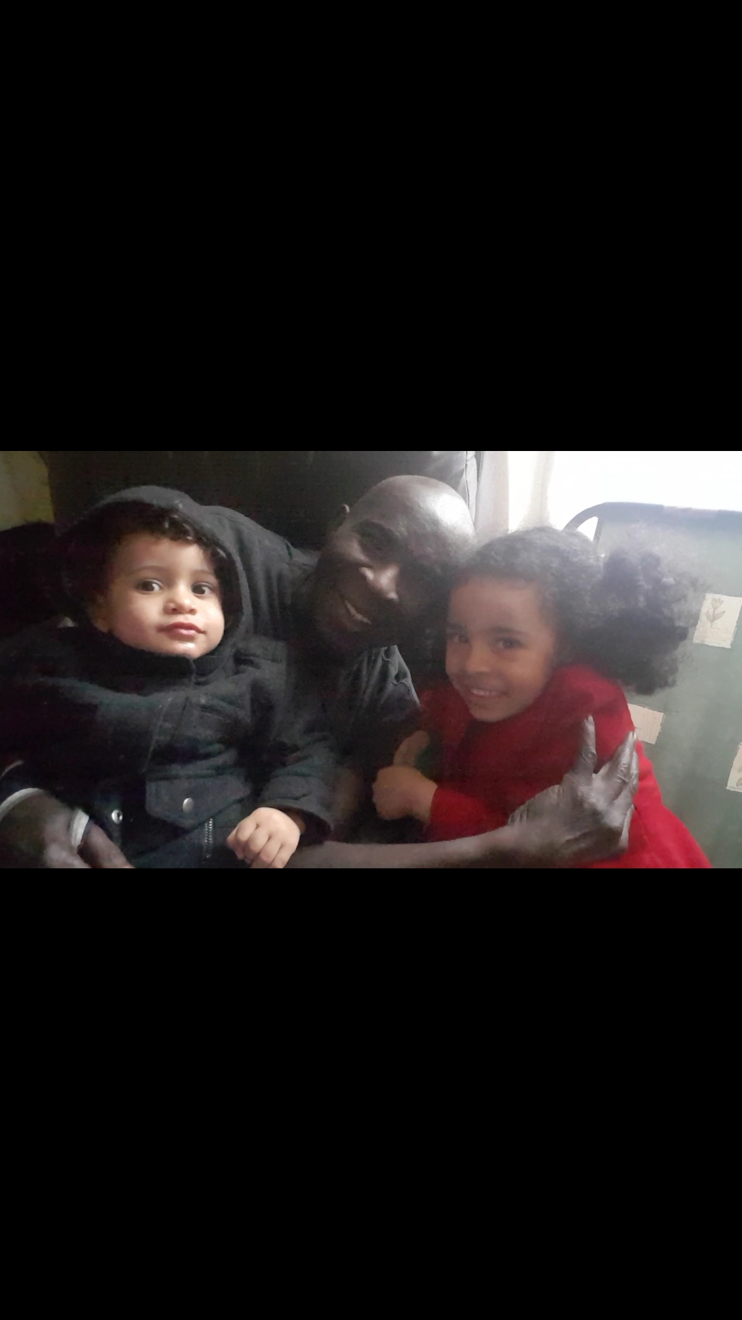 Screenshot_20190616-012254_Video Player.jpg