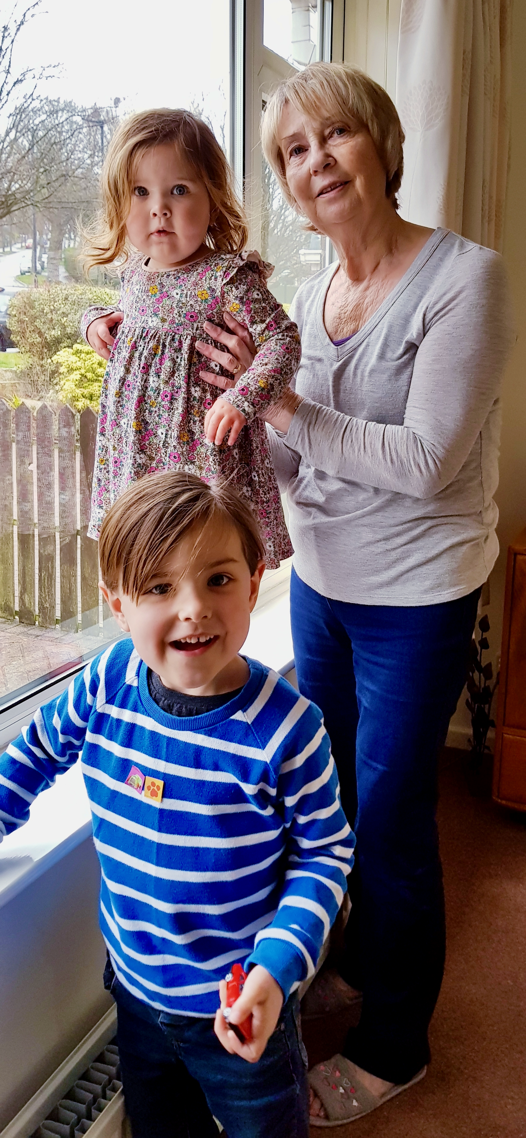 Mum, Harry & Beatrice .png